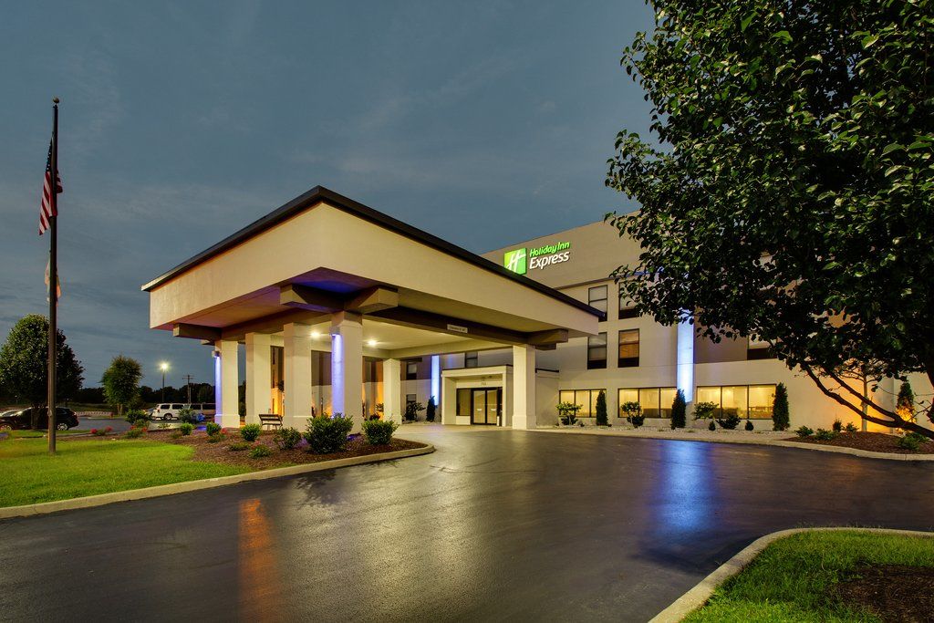 霍斯凯夫智选假日酒店 Horse Cave 外观 照片